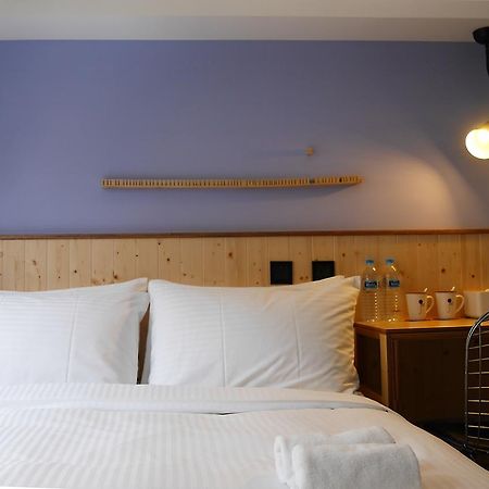 Just Inn Xin Yi 正旅館 信義 Taipéi Exterior foto